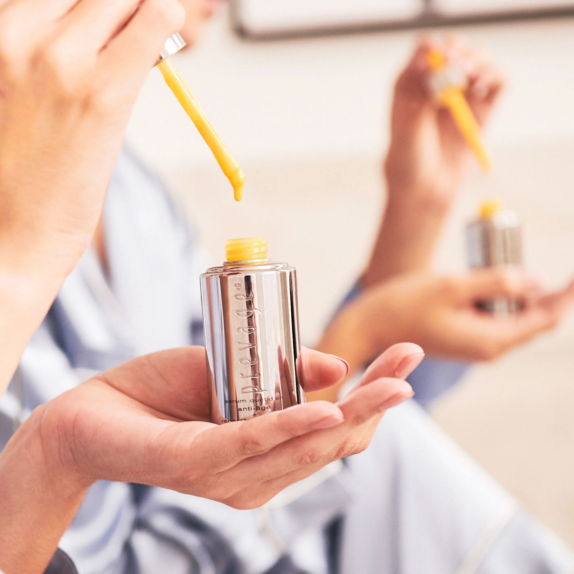 PREVAGE® + Intensive Repair Daily Serum - Image 4